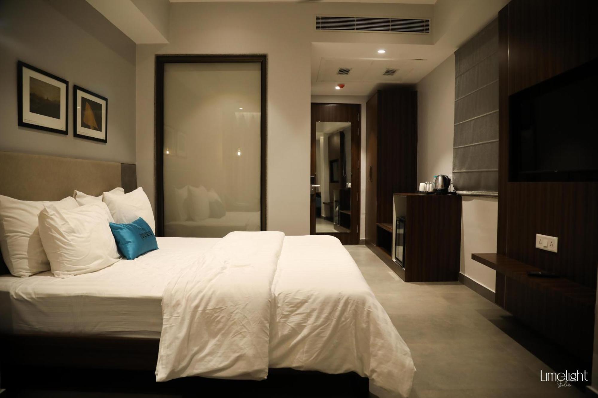 Belvedere Suites เกรทเตอร์นอยดา ภายนอก รูปภาพ