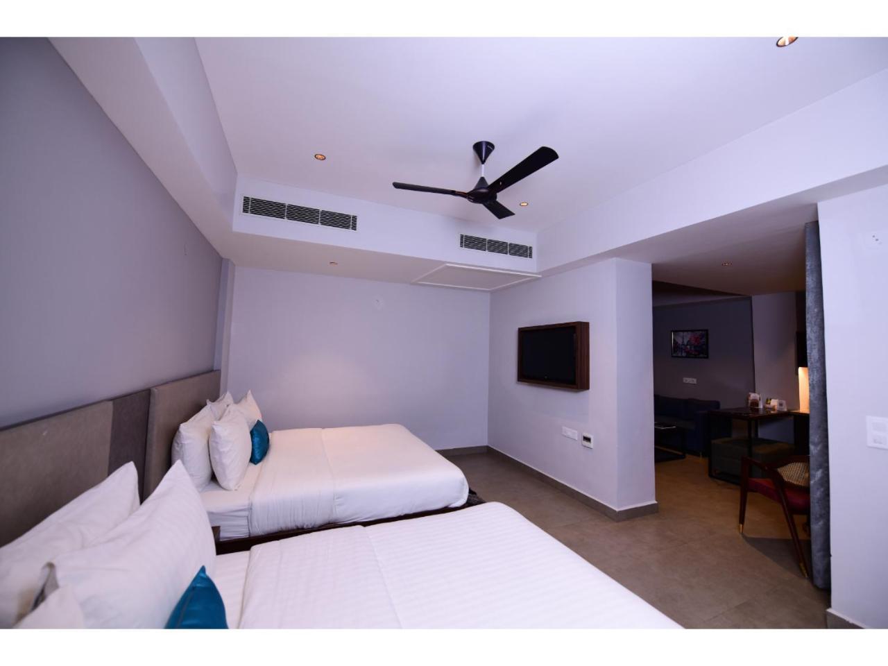 Belvedere Suites เกรทเตอร์นอยดา ภายนอก รูปภาพ