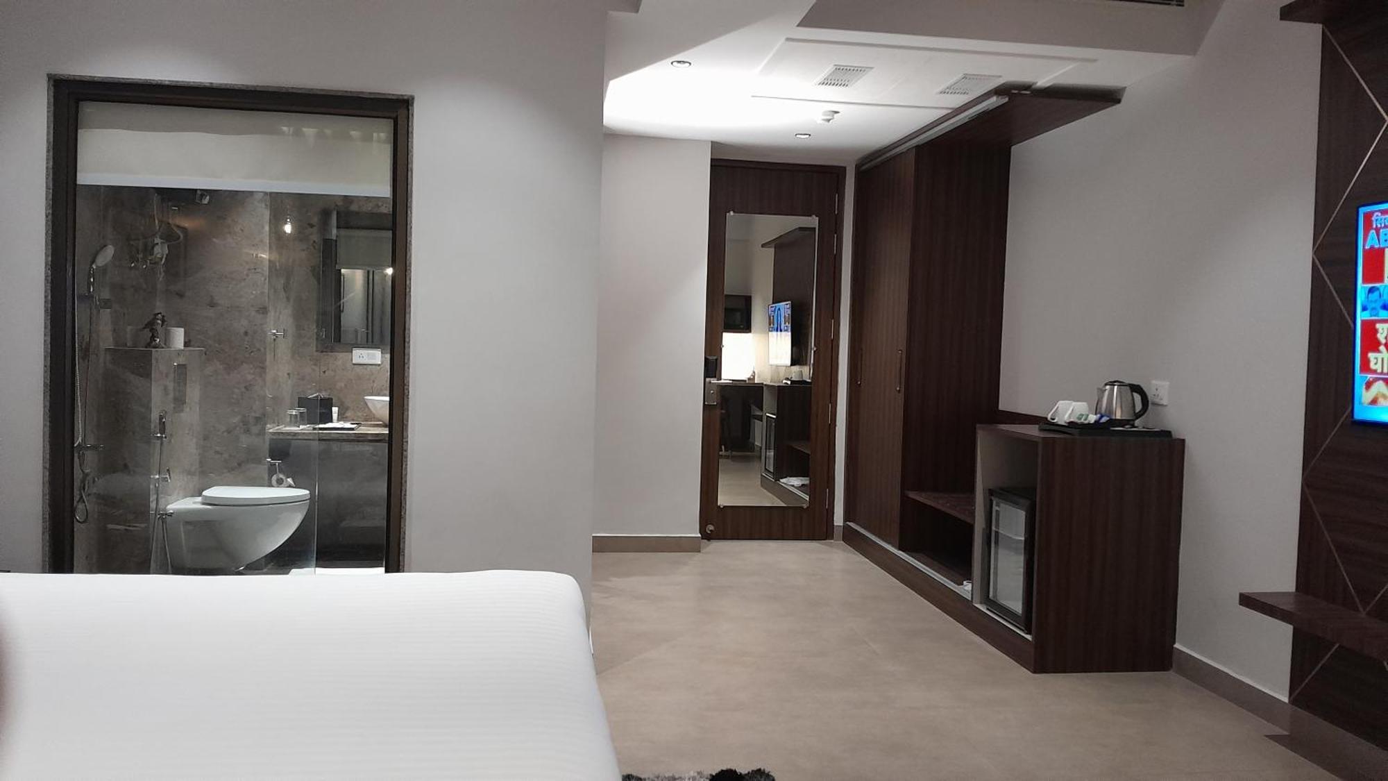 Belvedere Suites เกรทเตอร์นอยดา ภายนอก รูปภาพ